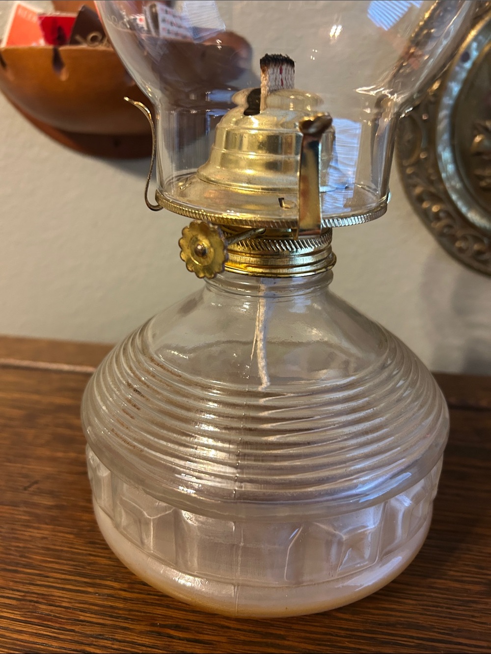 Vgt Clear Glass and Brass Oil Lantern - 12 inches tall - Picture 3 of 5